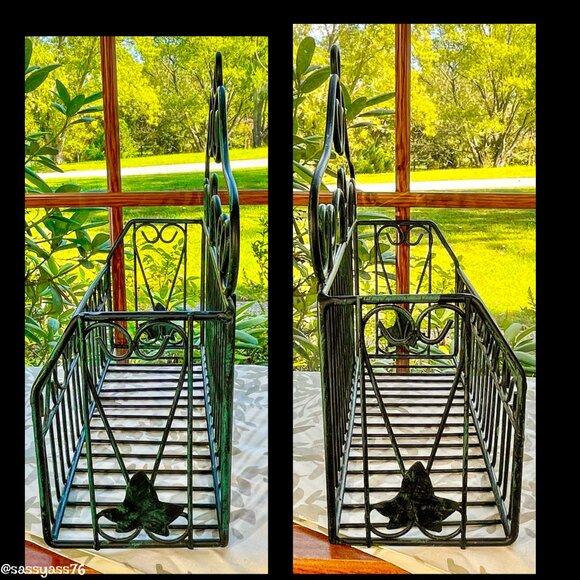 ▪️VTG▪️Large Green & Black Scroll Leaf Wrought Iron Freestanding Hanging Shelf - Picture 3 of 7